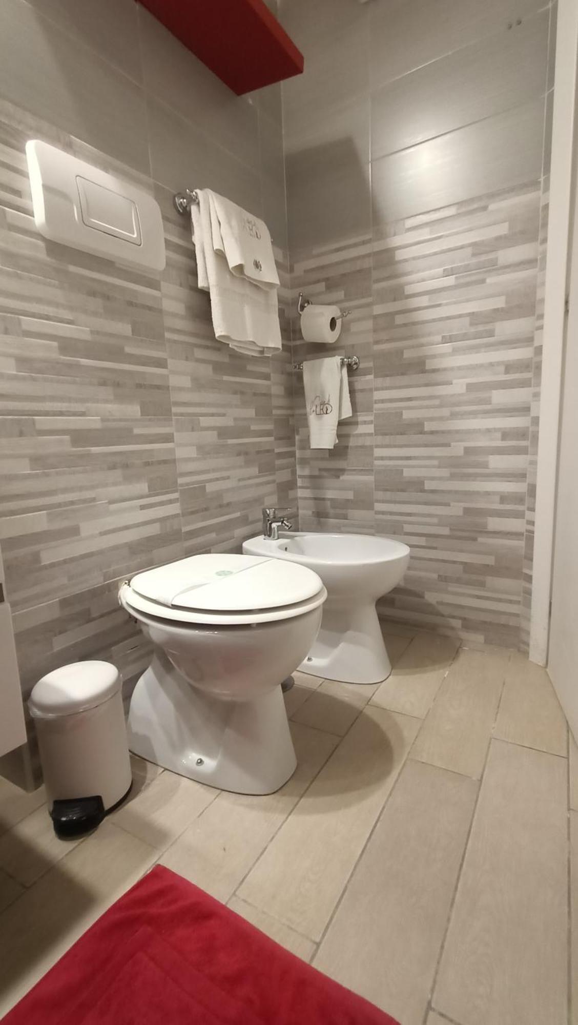 ナポリLa Casa Di Leoアパートメント エクステリア 写真